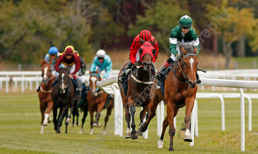 Persian-Wave-0001 
 PERSIAN WAVE (Malin Holmberg) leads during The Bro Park Festival Handicap
Bro Park, Sweden 22 Sep 2019 - Pic Steven Cargill / Racingfotos.com