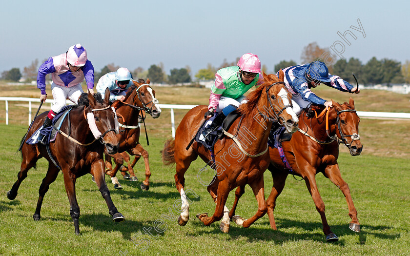 Single-0004 
 SINGLE (centre, George Bass) beats CHERRY COLA (right) and COQUETA (left) in The Quinnbet 25% Back As A Free Bet Handicap Div1
Yarmouth 19 May 2021 - Pic Steven Cargill / Racingfotos.com