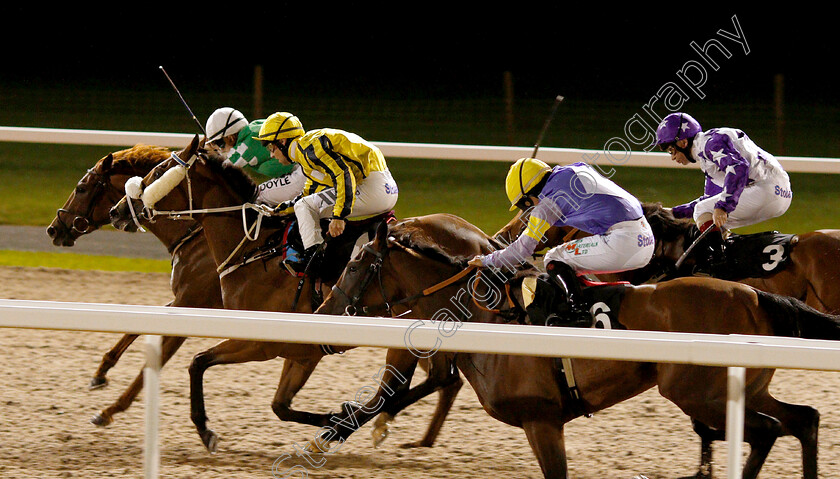 Daddys-Poppit-0004 
 DADDYS POPPIT (green, Hollie Doyle) beats JUST US TWO (yellow) in The Gentlemen's Day Here Handicap
Chelmsford 6 Sep 2018 - Pic Steven Cargill / Racingfotos.com