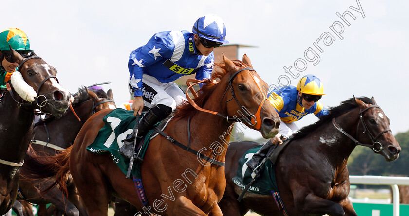 Ginger-Nut-0004 
 GINGER NUT (Harry Bentley) beats KINKS (right) in The Weatherbys Super Sprint Stakes
Newbury 21 Jul 2018 - Pic Steven Cargill / Racingfotos.com