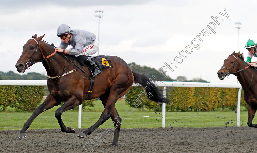 Night-Raider-0002 
 NIGHT RAIDER (Tom Marquand) wins The ebfstallions.com Conditions Stakes
Kempton 2 Oct 2024 - Pic Steven Cargill / Racingfotos.com