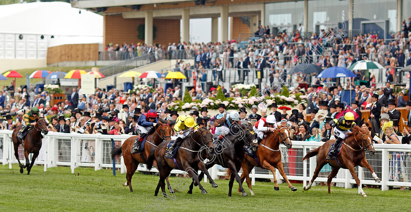 Perfect-Power-0002 
 PERFECT POWER (left, Paul Hanagan) beats PROJECT DANTE (right) in The Norfolk Stakes
Royal Ascot 17 Jun 2021 - Pic Steven Cargill / Racingfotos.com