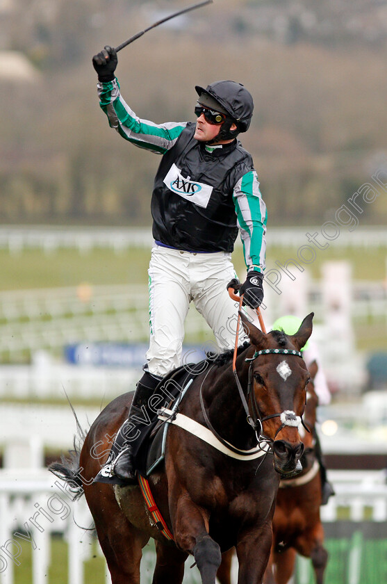 Altior-0007