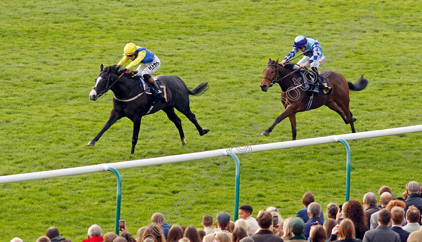 Monopolise-0004 
 MONOPOLISE (Saffie Osborne) beats SPIORADALTA (right) in The Watch Racing TV Free For 31 Days Nursery
Newmarket 29 Oct 2022 - Pic Steven Cargill / Racingfotos.com