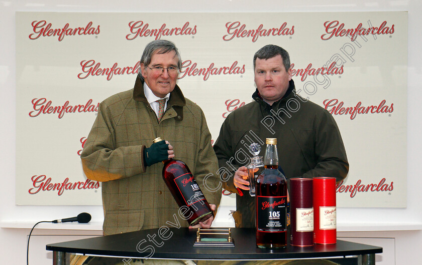 Bkess-The-Wings-0006 
 Presentation to Gordon Elliott for The Glenfarclas Cross Country Handicap Chase Cheltenham 15 Dec 2017 - Pic Steven Cargill / Racingfotos.com