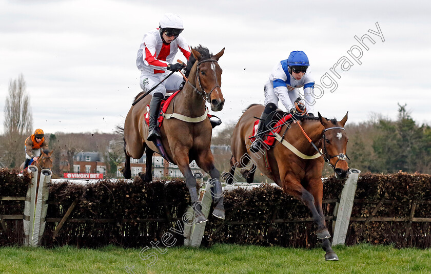 Peking-Opera-0002 
 PEKING OPERA (left, Niall Houlihan) beats THE GOOD DOCTOR (right) in The Virgin Bet Daily Extra Places Novices Hurdle
Sandown 3 Feb 2024 - Pic Steven Cargill / Racingfotos.com