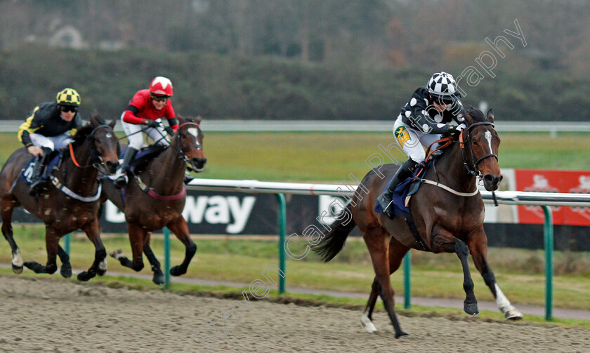 Strictly-Art-0003 
 STRICTLY ART (Jessica Cooley) wins The Betway Stayers Amateur Riders Handicap Lingfield 6 Dec 2017 - Pic Steven Cargill / Racingfotos.com