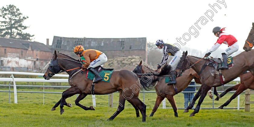 Benechenko-0001 
 BENECHENKO (Connor Brace) leading the field
Bangor-On-Dee 7 Feb 2020 - Pic Steven Cargill / Racingfotos.com