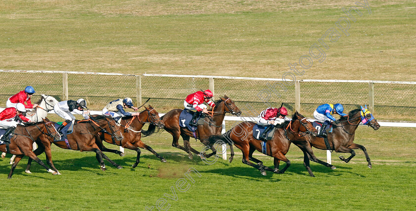 Sound-Angela-0002 
 SOUND ANGELA (Silvestre de Sousa) beats NAOMI LAPAGLIA (centre) in The EBF Stallions John Musker Fillies Stakes
Yarmouth 18 Sep 2024 - Pic Steven Cargill / Racingfotos.com