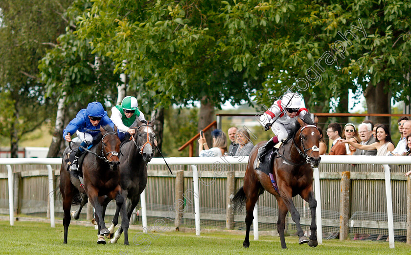 Neptune-Legend-0001 
 NEPTUNE LEGEND (Oisin Murphy) beats FALL OF ROME (left) in The Ian Angry Anderson Celebration Nursery
Newmarket 7 Aug 2021 - Pic Steven Cargill / Racingfotos.com