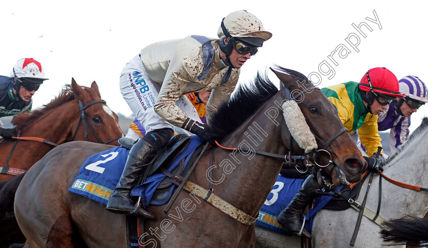 Shantou-Flyer-0001 
 SHANTOU FLYER (Mitchell Bastyan) Cheltenham 1 Jan 2018 - Pic Steven Cargill / Racingfotos.com