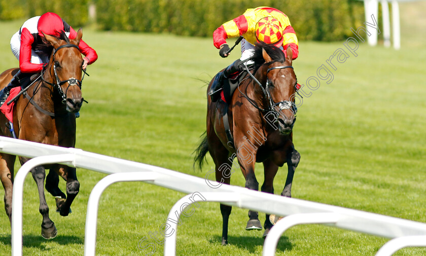 Savvy-Victory-0005 
 SAVVY VICTORY (Tom Marquand) beats POKER FACE (left) in The Davies Insurance Solutions Gala Stakes
Sandown 7 Jul 2023 - Pic Steven Cargill / Racingfotos.com