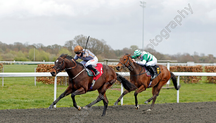 Action-Point-0005 
 ACTION POINT (Hollie Doyle) wins The Racing TV/EBF Restricted Novice Stakes
Kempton 10 Apr 2023 - Pic Steven Cargill / Racingfotos.com