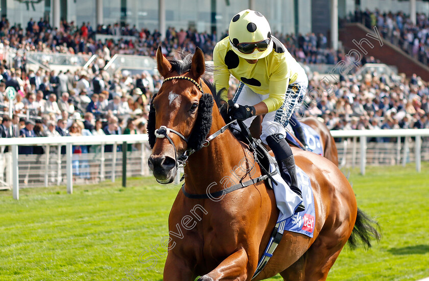 Finest-Sound 
 FINEST SOUND (Silvestre De Sousa)
York 20 Aug 2022 - Pic Steven Cargill / Racingfotos.com