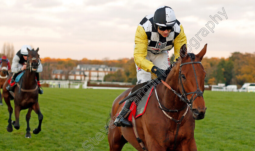 Mercy-Mercy-Me-0004 
 MERCY MERCY ME (Paddy Brennan) wins The Bet £10 Get £20 At 188bet Standard Open National Hunt Flat Race Sandown 12 Nov 2017 - Pic Steven Cargill / Racingfotos.com