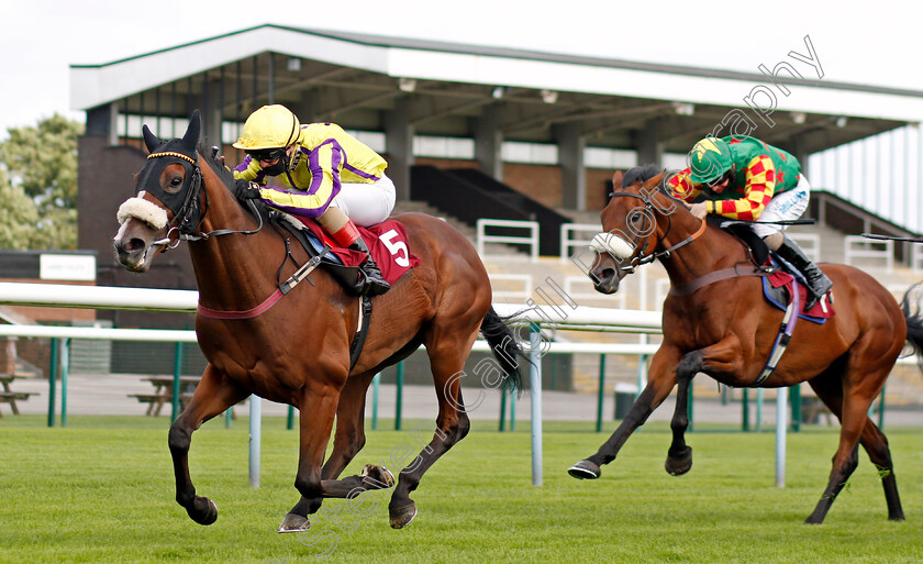 Billy-No-Mates-0002 
 BILLY NO MATES (Connor Beasley) wins The Watch Racing On Betfair For Free Handicap
Haydock 4 Sep 2020 - Pic Steven Cargill / Racingfotos.com