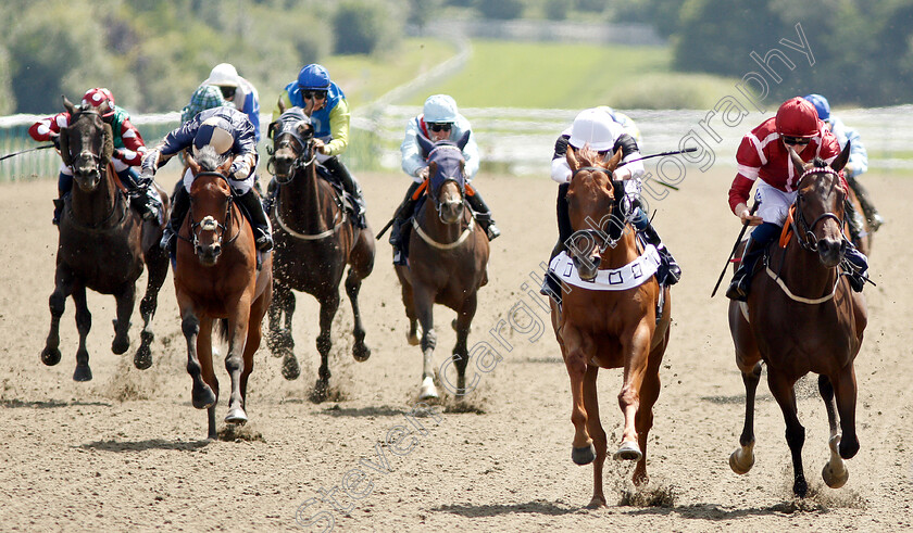 Kendergarten-Kop-0003 
 KENDERGARTEN KOP (2nd right, David Probert) beats CLASSIC CHARM (right) in The Mac And Anne Golden Wedding Anniversary Handicap
Lingfield 24 Jul 2019 - Pic Steven Cargill / Racingfotos.com