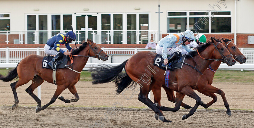 Royal-Musketeer-0004 
 ROYAL MUSKETEER (farside, Ben Curtis) beats DEWEY ROAD (nearside) in The British Stallion Studs EBF Novice Stakes
Chelmsford 22 Aug 2020 - Pic Steven Cargill / Racingfotos.com