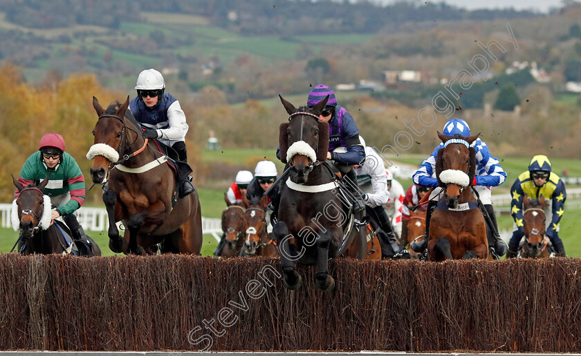 Abuffalosoldier-0015 
 ABUFFALOSOLDIER (centre, Sean Bowen) with ROSE OF ARCADIA (left) and DOES HE KNOW (right) in The Holland Cooper Handicap Chase
Cheltenham 17 Nov 2024 - Pic Steven Cargill / racingfotos.com