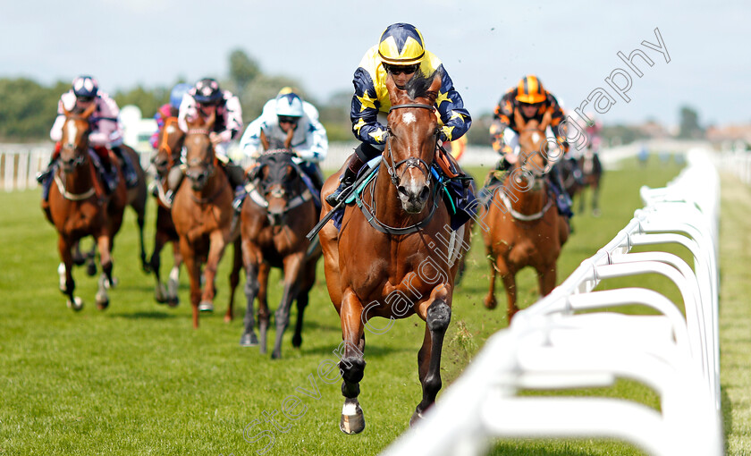 Volcano-Bay-0003 
 VOLCANO BAY (Hollie Doyle) wins The Sky Sports Racing Sky 415 Handicap Div1
Yarmouth 3 Aug 2020 - Pic Steven Cargill / Racingfotos.com