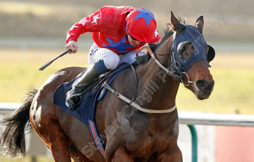 Axel-Jacklin-0006 
 AXEL JACKLIN (Joey Haynes) wins The Bombardier March To Your Own Drum Handicap
Lingfield 18 Dec 2019 - Pic Steven Cargill / Racingfotos.com