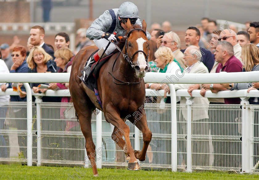 Lunar-Jet-0004 
 LUNAR JET (Jimmy Quinn) wins The Fuller Smith & Turner Plc Handicap Goodwood 27 Sep 2017 - Pic Steven Cargill / Racingfotos.com