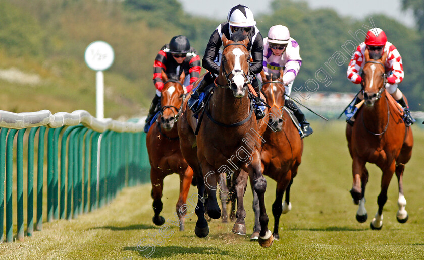 Cool-Exhibit-0004 
 COOL EXHIBIT (Silvestre De Sousa) wins The 188bet Mobile Bet10 Get20 EBF Novice Stakes Nottingham 22 May 2018 - Pic Steven Cargill / Racingfotos.com