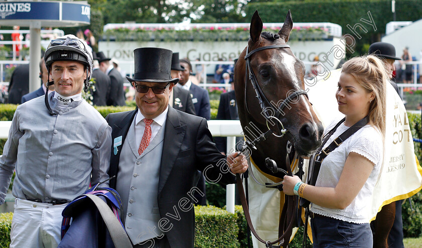 Space-Traveller-0006 
 SPACE TRAVELLER (Daniel Tudhope) with Richard Fahey after The Jersey Stakes
Royal Ascot 22 Jun 2019 - Pic Steven Cargill / Racingfotos.com