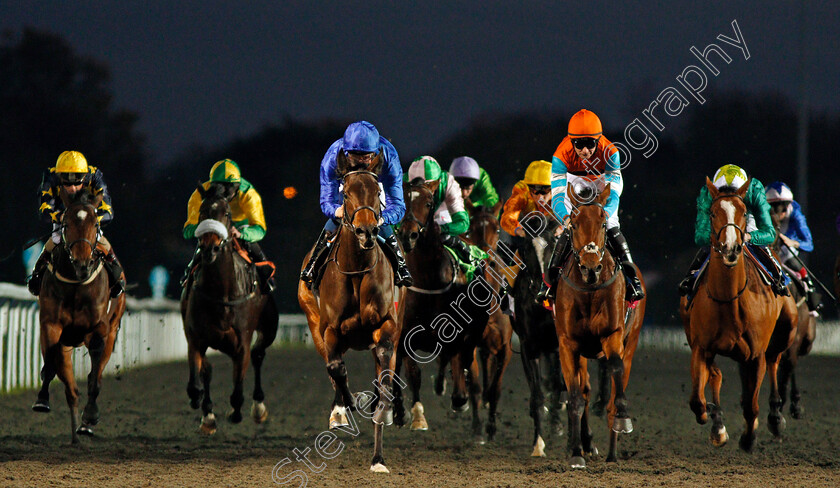 Espadrille-0003 
 ESPADRILLE (centre, William Buick) beats RUFFINA (2nd right) in The100% Profit Boost At 32Redsport.com EBF Fillies Novice Stakes Div1 Kempton 8 Nov 2017 - Pic Steven Cargill / Racingfotos.com