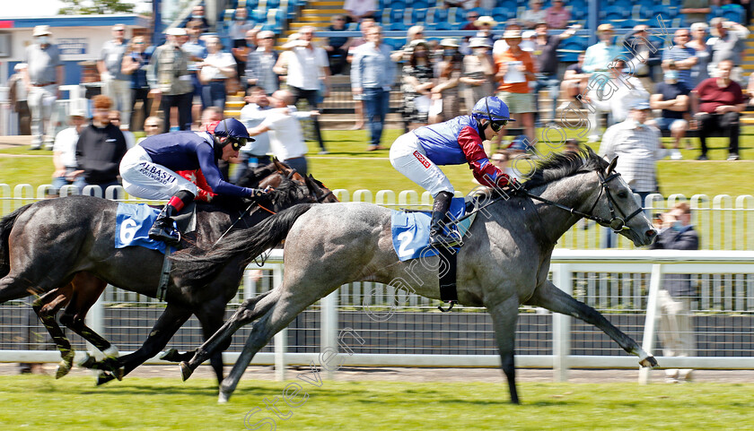 Ernie s-Valentine-0003 
 ERNIE'S VALENTINE (Hollie Doyle) wins The British Stallion Studs EBF Novice Stakes
Leicester 1 Jun 2021 - Pic Steven Cargill / Racingfotos.com