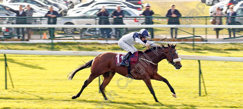 Glass-Slippers-0001 
 GLASS SLIPPERS (Tom Eaves) wins The Prix de l'Abbaye de Longchamp
Longchamp 6 Oct 2019 - Pic Steven Cargill / Racingfotos.com