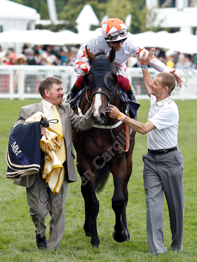 Advertise-0009 
 ADVERTISE (Frankie Dettori) after The Commonwealth Cup
Royal Ascot 21 Jun 2019 - Pic Steven Cargill / Racingfotos.com