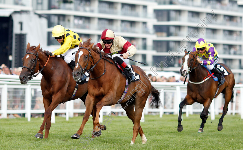 Red-Tea-0002 
 RED TEA (centre, Adam Kirby) beats MELODIES (left) in The EBF Breeders Series Fillies Handicap
Newbury 21 Jul 2018 - Pic Steven Cargill / Racingfotos.com