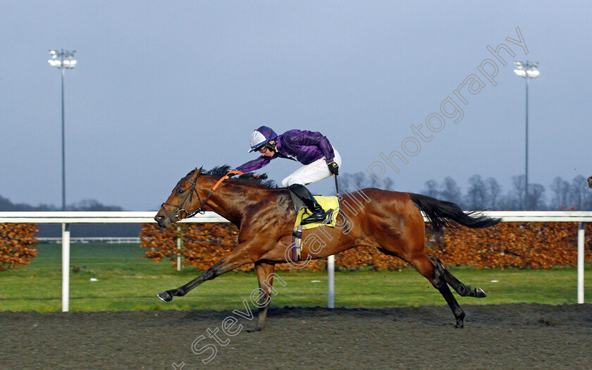 Clase-Azul-Ultra-0007 
 CLASE AZUL ULTRA (Rossa Ryan) wins The Unibet Horserace Betting Operator of The Year Maiden Stakes
Kempton 16 Feb 2022 - Pic Steven Cargill / Racingfotos.com