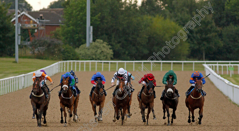 Waqaas-0001 
 WAQAAS (left, Stevie Donohoe) wins The Follow At The Races On Twitter Handicap 
Wolverhampton 31 Jul 2020 - Pic Steven Cargill / Racingfotos.com