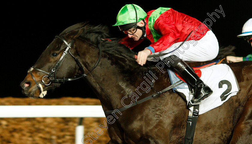 Holy-Heart-0004 
 HOLY HEART (Robert Havlin) wins The 100% Profit Boost At 32redsport.com Novice Stakes
Kempton 12 Dec 2018 - Pic Steven Cargill / Racingfotos.com