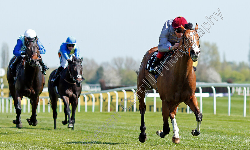 Qaysar-0005 
 QAYSAR (Frankie Dettori) wins The Dubai Duty Free Full Of Surprises Handicap Newbury 20 Apr 2018 - Pic Steven Cargill / Racingfotos.com