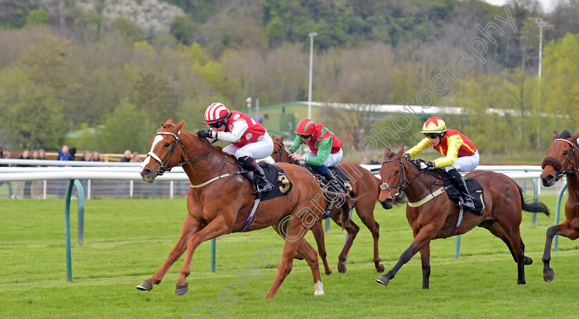 Umming-N -Ahing-0009 
 UMMING N' AHING (Rose Dawes) wins The Castle Rock Neil Kelso Memorial Handicap
Nottingham 22 Apr 2023 - pic Steven Cargill / Becky Bailey / Racingfotos.com