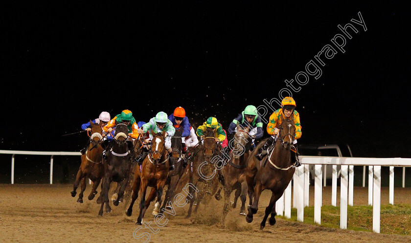 Last-Date-0001 
 LAST DATE (2nd left, Dougie Costello) challenges wide on his way to winning The Bet toteexacta At totesport.com Nursery as PRETTY LADY leads
Chelmsford 28 Nov 2019 - Pic Steven Cargill / Racingfotos.com