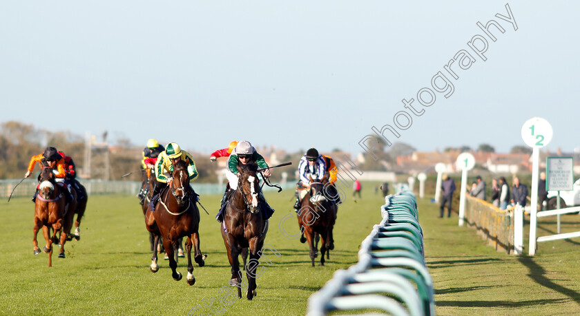 Mystic-Meg-0001 
 MYSTIC MEG (Jack Mitchell) wins The RCA Flat Racecourse Groundstaff Award Winners Handicap
Yarmouth 23 Oct 2018 - Pic Steven Cargill / Racingfotos.com