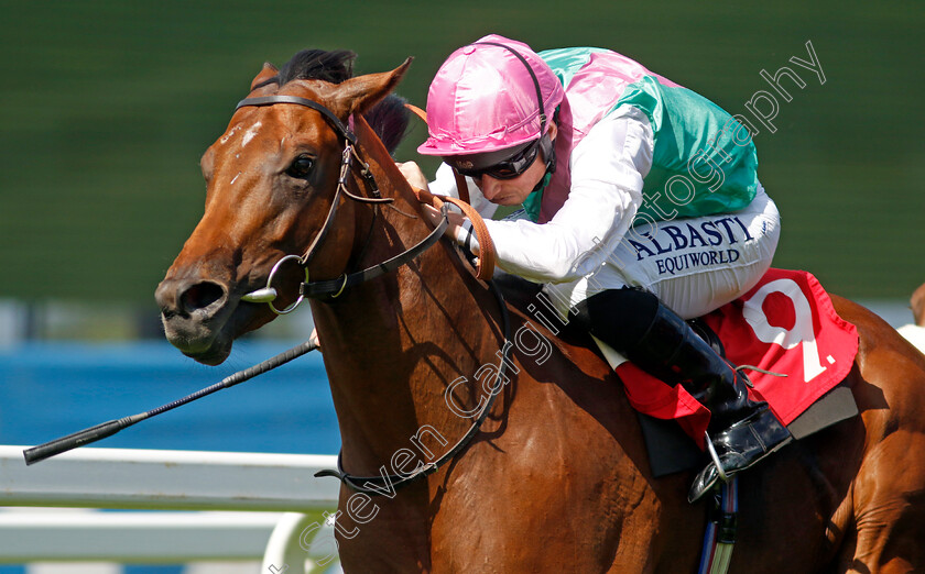 Starlore-0001 
 STARLORE (Ryan Moore) wins The Irish Stallion Farms EBF Novice Stakes
Sandown 7 Jul 2023 - Pic Steven Cargill / Racingfotos.com