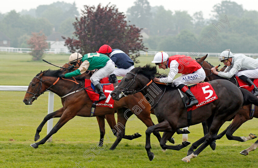 Vintage-Brut-0005 
 VINTAGE BRUT (left, David Allan) beats KONCHEK (right) in The Matchbook Commission Free On All Sports National Stakes Sandown 24 May 2018 - Pic Steven Cargill / Racingfotos.com