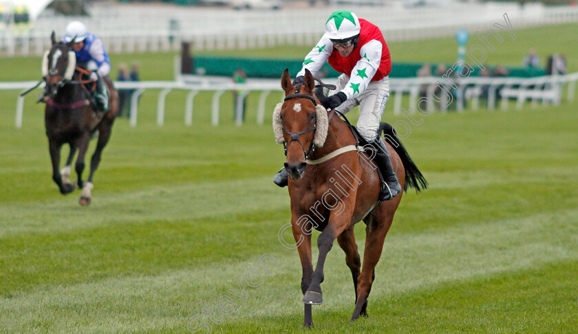 Battle-Dust-0002 
 BATTLE DUST (Alex Edwards) minus weight cloth and number cloth, finishes first but was then disqualified in The Cheltenham Club Open Hunters Chase Cheltenham 4 May 2018 - Pic Steven Cargill / Racingfotos.com