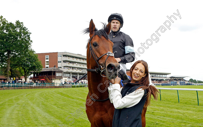 Kerdos-0010 
 KERDOS (Richard Kingscote) winner of The Betfred Temple Stakes
Haydock 25 May 2024 - Pic Steven Cargill / Racingfotos.com