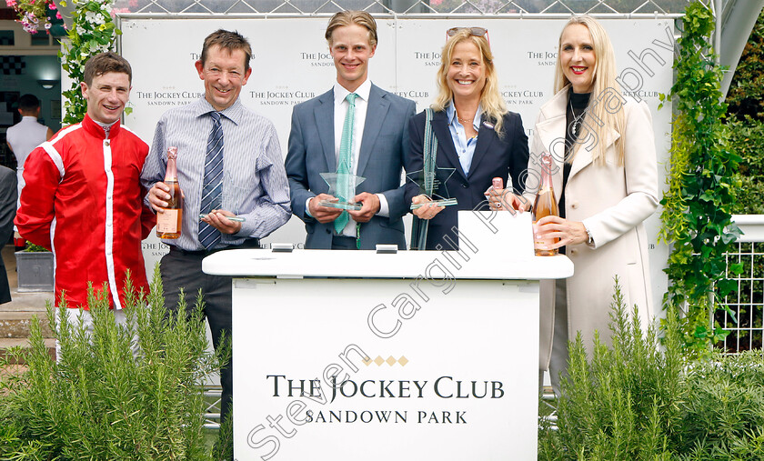 Shuwari-0014 
 Presentation to Mrs Sangster, Ollie Sangster and Oisin Murphy for The European Bloodstock News EBF Star Stakes won by SHUWARI
Sandown 27 Jul 2023 - Pic Steven Cargill / Racingfotos.com