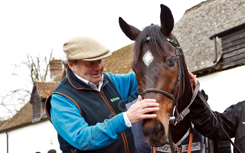 Altior-0003 
 ALTIOR with Nicky Henderson
Lambourn 18 Feb 2019 - Pic Steven Cargill / Racingfotos.com