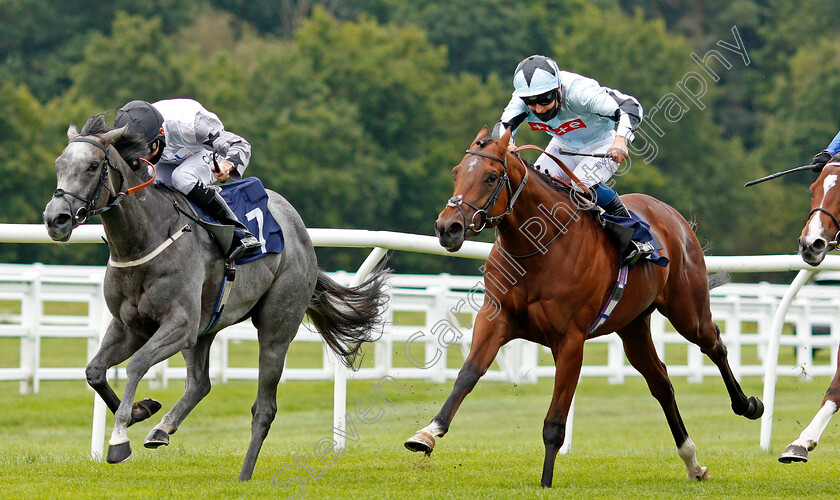 Night-On-Earth-0004 
 NIGHT ON EARTH (right, William Carver) beats WINGS OF A DOVE (left) in The Betway EBF Novice Stakes
Lingfield 2 Sep 2020 - Pic Steven Cargill / Racingfotos.com