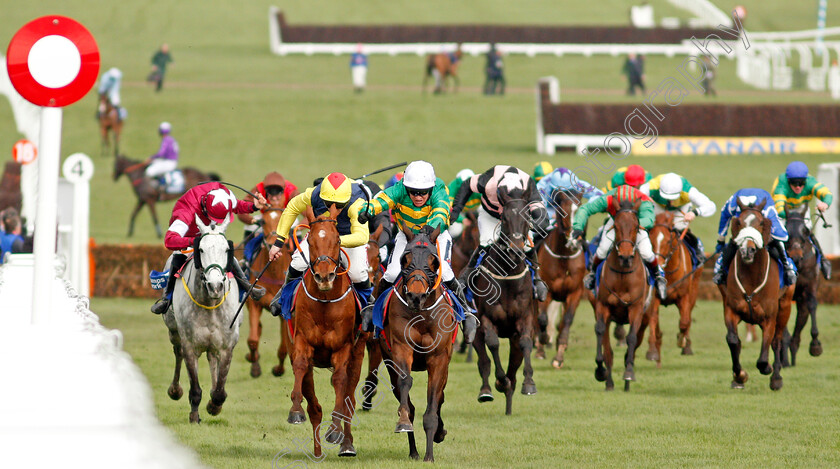 Sire-Du-Berlais-0002 
 SIRE DU BERLAIS (right, Barry Geraghty) beats THE STORYTELLER (left) in The Pertemps Network Final Handicap Hurdle
Cheltenham 12 Mar 2020 - Pic Steven Cargill / Racingfotos.com