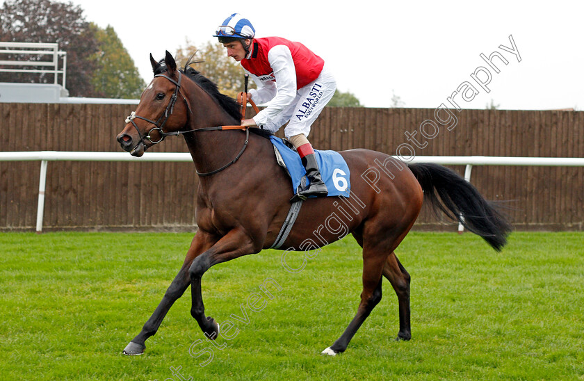 Midnight-Train 
 MIDNIGHT TRAIN (Adam Kirby)
Leicester 12 Oct 2021 - Pic Steven Cargill / Racingfotos.com