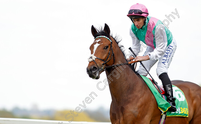 Okeechobee-0006 
 OKEECHOBEE (Ryan Moore) winner of The bet365 Gordon Richards Stakes
Sandown 26 Apr 2024 - Pic Steven Cargill / Racingfotos.com